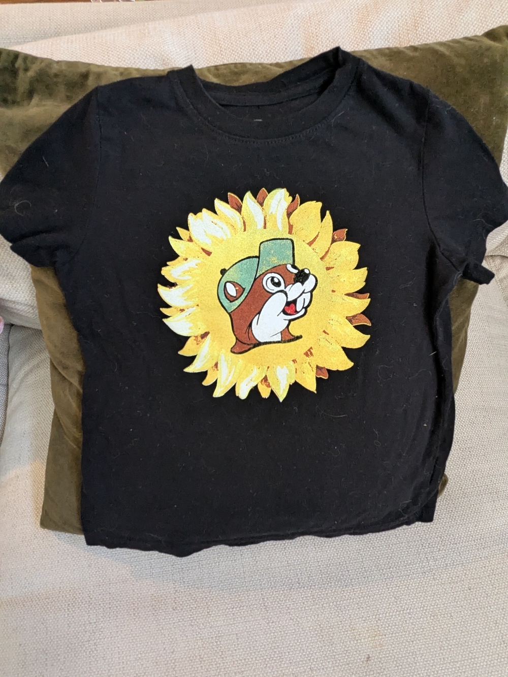 Buc-ee's Black Kids Graphic Tee with Yellow Sun Chipmunk Design